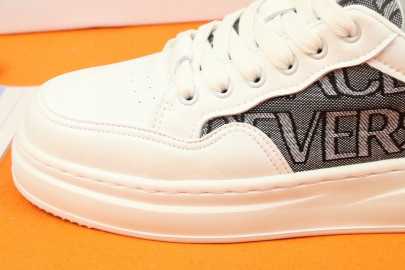 Givenchy Sneakers